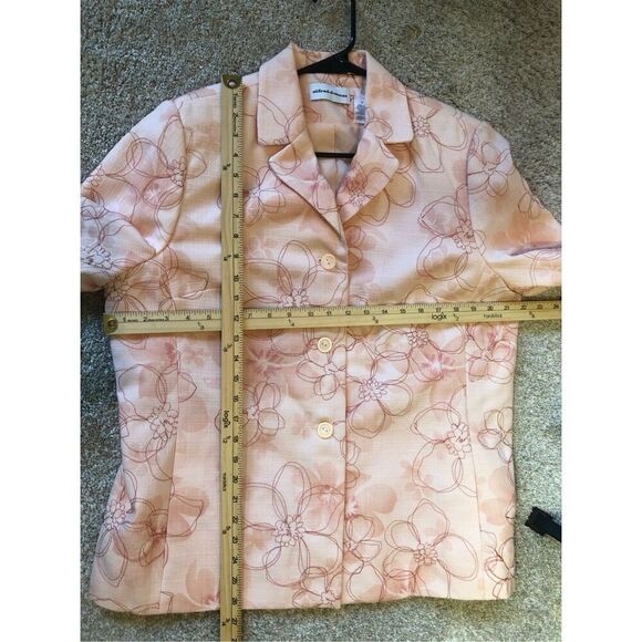 Alfred Dunner Women’s Pink Floral Pattern Suit Jacket Blazer Size 14 - Picture 7 of 7